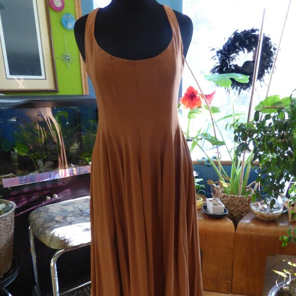 En Saison Dresses & Skirts - EN SAISON BROWN GOTH PRAIRIE ADJUSTABLE STRAPS MAXI DRESS WITH FULL SKIRT PART L